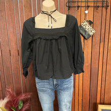Load image into Gallery viewer, Elloise Blouse